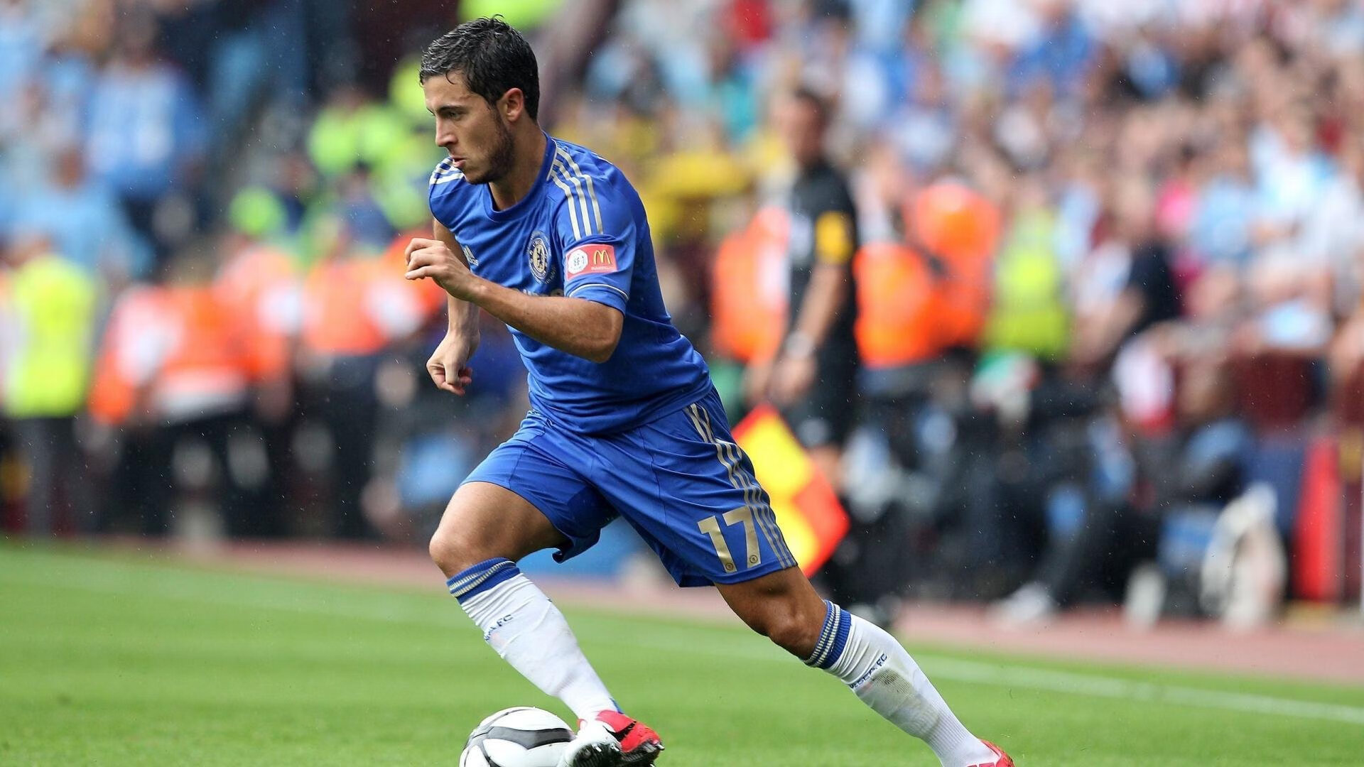 《美联社》：荷兰女足在预选赛中与西班牙队激战，荷兰女足对美国女足预测